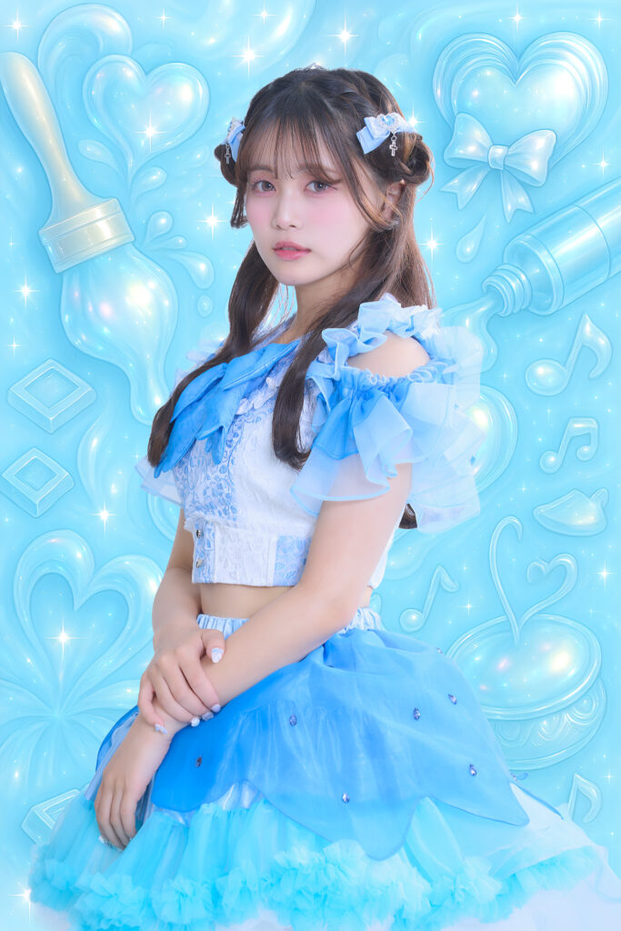 水瀬奏の全身アー写画像